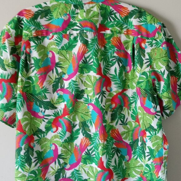 Old Navy XL Everyday Regular Fit Hawaiian Shirt Green Red Button Down Brand NEW - Picture 2 of 4